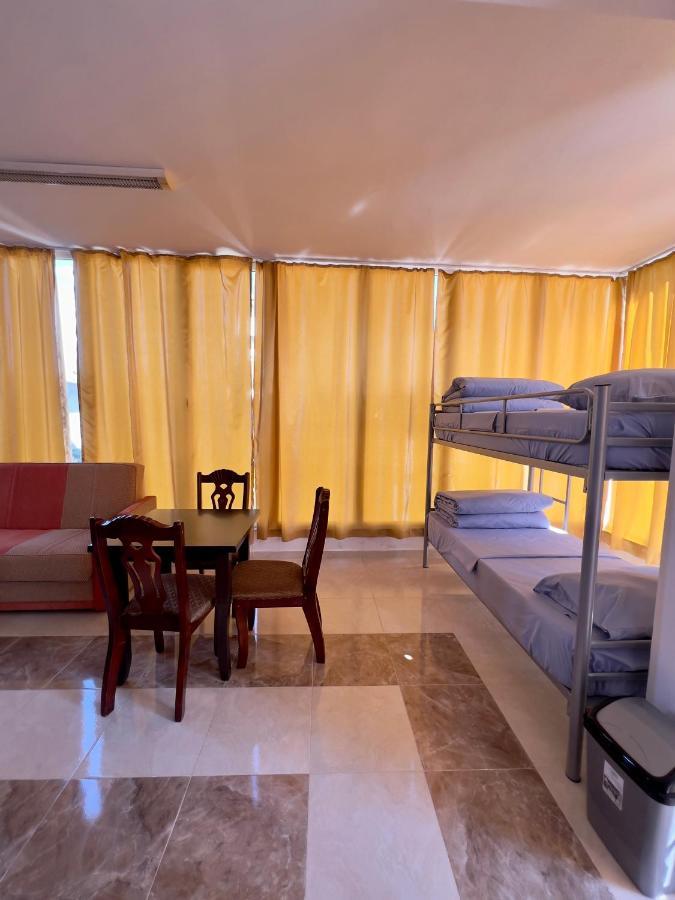 North Star Hostel Shkoder Bagian luar foto